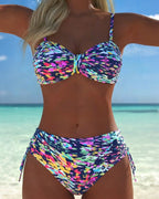 Audrey | Bikini-Träger im abstrakten Design