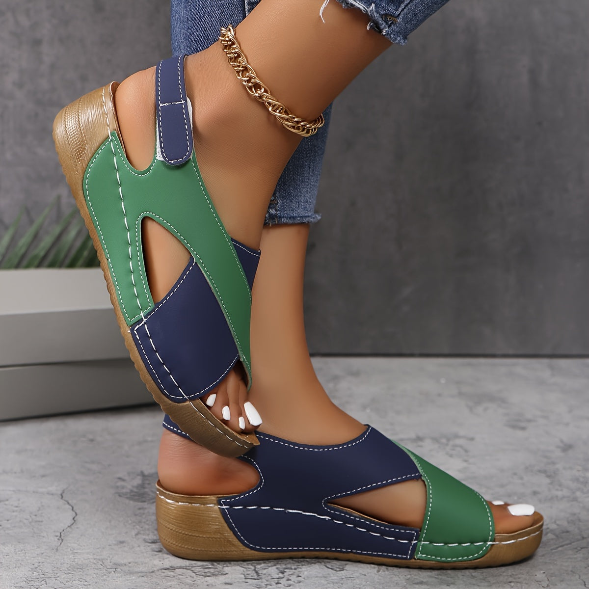 Ainsley - Orthopedic Sandal