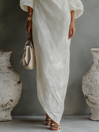 Schulterfreies Elfenbeinfarbenes Leinenkleid
