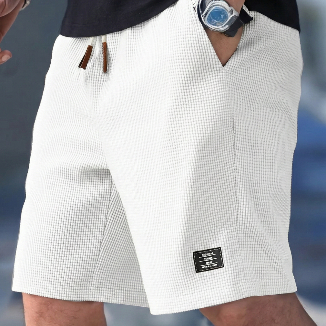 ERMES | STYLISH SUMMER SHORTS