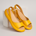 Offene, rutschfeste Sandalen