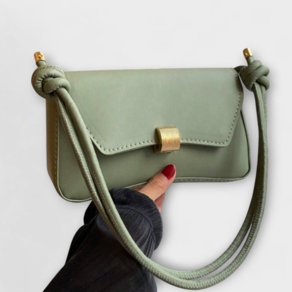 Olivia - Retro Flap Bag