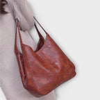 Olivia - Klassische Vintage-Ledertasche