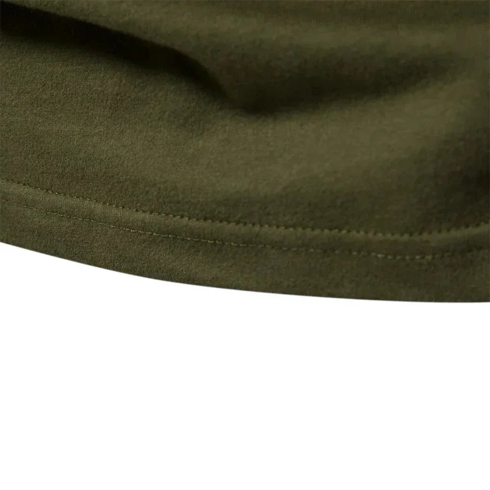 "Lambert | Langarmshirt mit Raglanärmeln" can be rewritten as "Lambert | Langarmshirt mit Raglanärmeln für optimalen Tragekomfort".