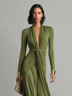 Olivgrünes Maxi-Kleid mit V-Ausschnitt
